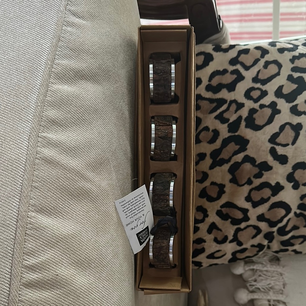 Set of Four Brown Napkin Rings